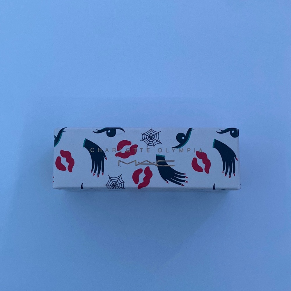 mac Charlotte Olympia